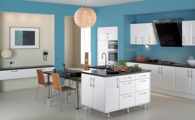 C:\Users\v.ermolaev\Desktop\документация\САЙТЫ\delaem-remont.ru\blue-colour-kitchen-interior.jpg