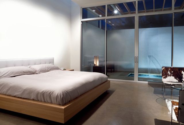 Спальня оформленая в авангардном дизайне