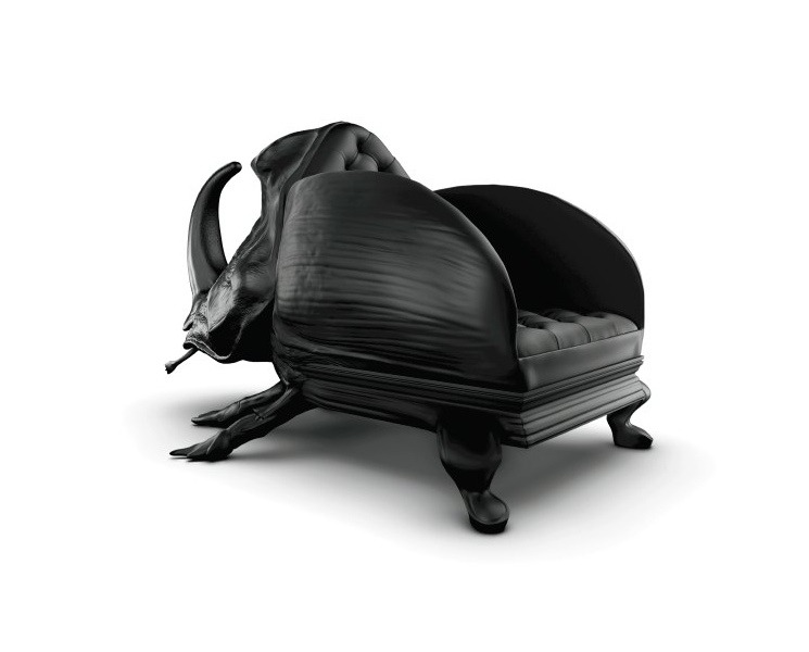 Кресло стилизованное под носорога